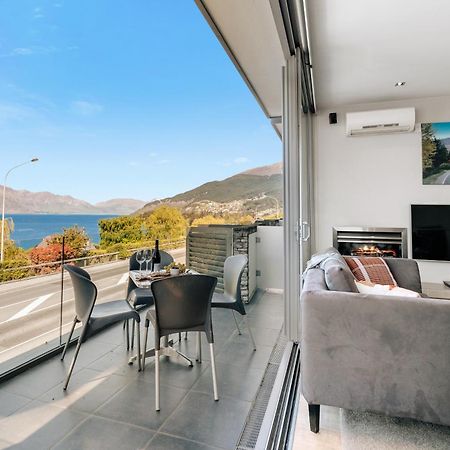 Modern Executive Living In Pounamu クイーンズタウン エクステリア 写真